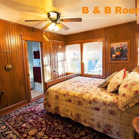Sheppard'S Campus B&B Kingston Eksteriør billede